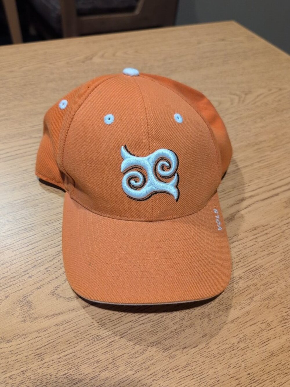 Top Of The World Hat Mens‎ 7 1/2 Orange White Tennessee Volunteers Vtg Baseball
